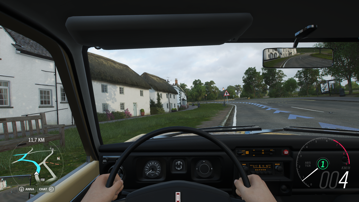Hori Racing Wheel Overdrive screenshot 2 for Xbox Series X